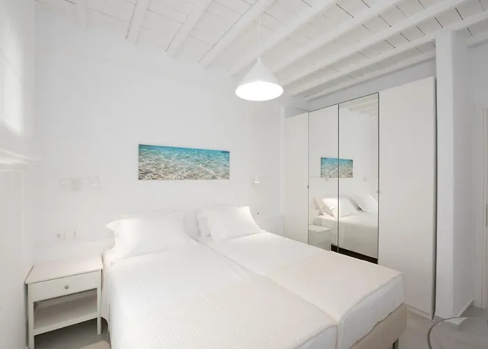 Nireas Mykonos Downtown