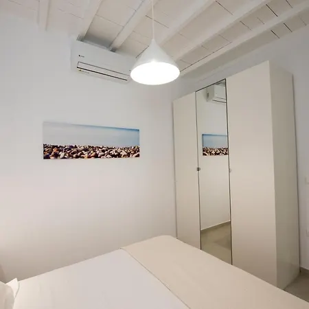 Nireas Mykonos Downtown *