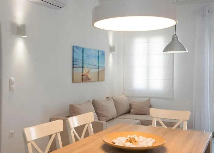 Nireas Mykonos Downtown *