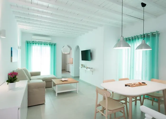 Nireas Mykonos Downtown *