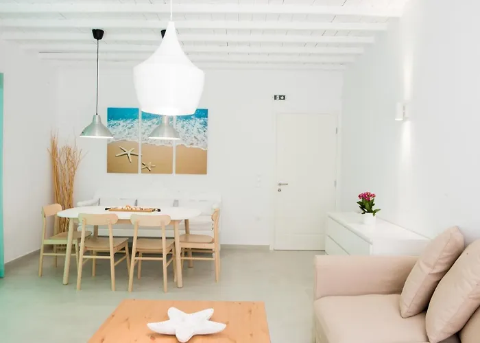 Nireas Mykonos Downtown